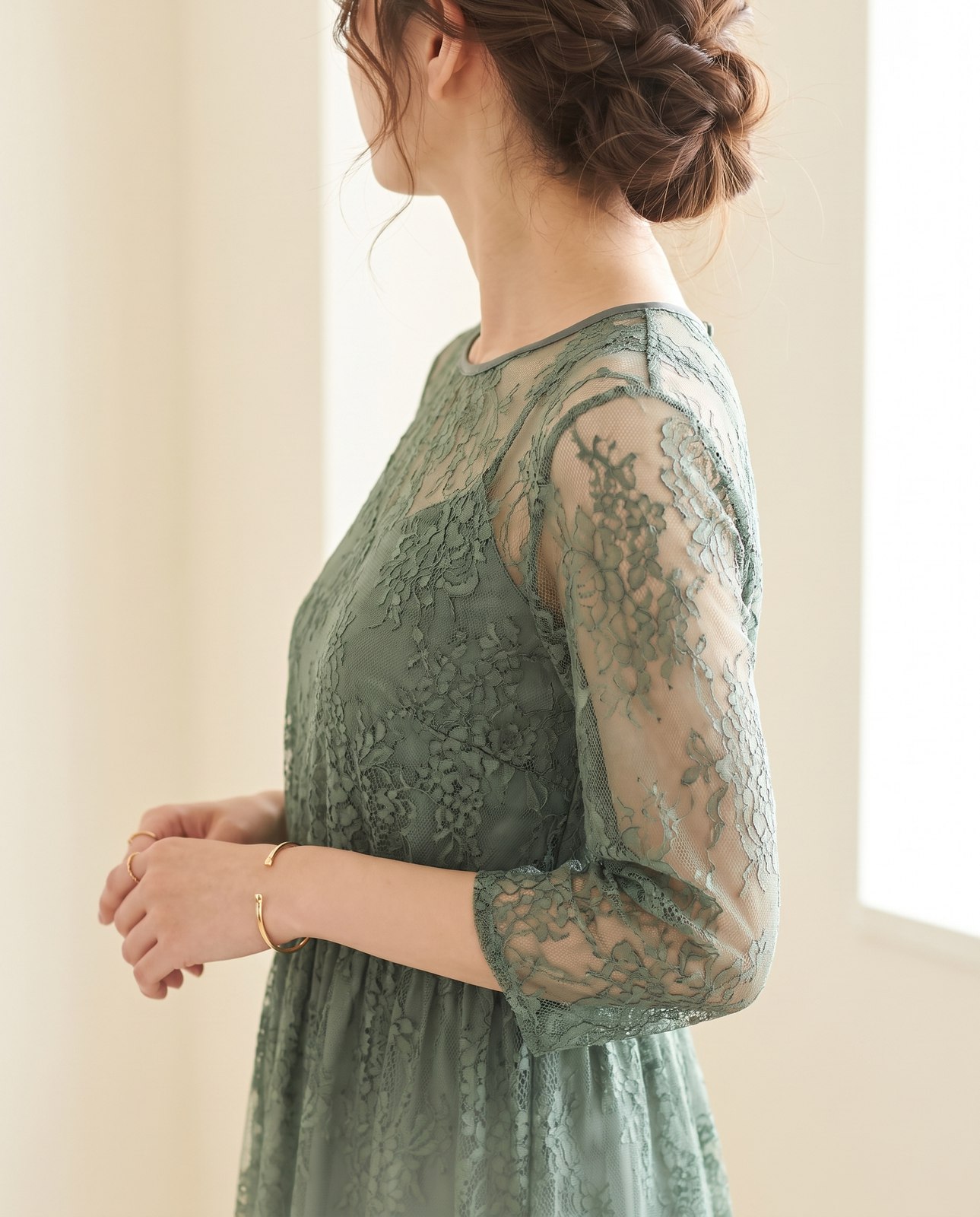 総チュールレースロングワンピース（グリーン系・Mサイズ）| 名古屋のレンタルドレス24DRESS 写真2