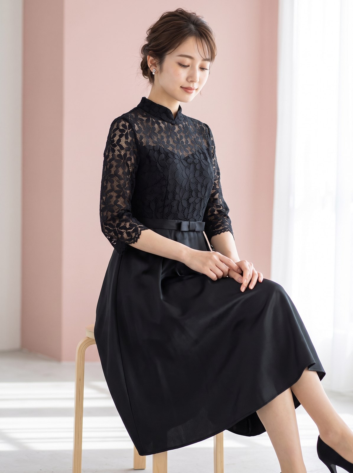 リボンベルト付きレース&サテンフレア結婚式ワンピースドレス（黒（ブラック）・Lサイズ）| 名古屋のレンタルドレス24DRESS