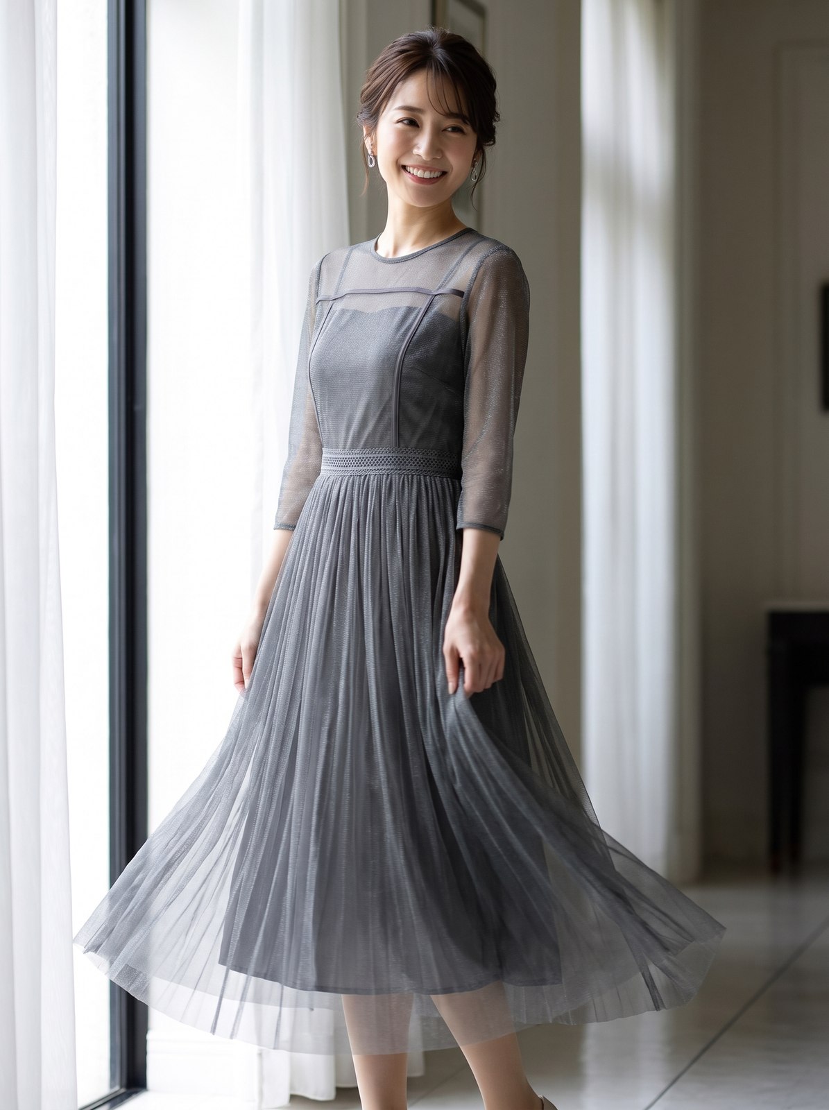 シアー プリーツフレアワンピース(ホワイト・グレー系・Mサイズ)| 名古屋のレンタルドレス24DRESS