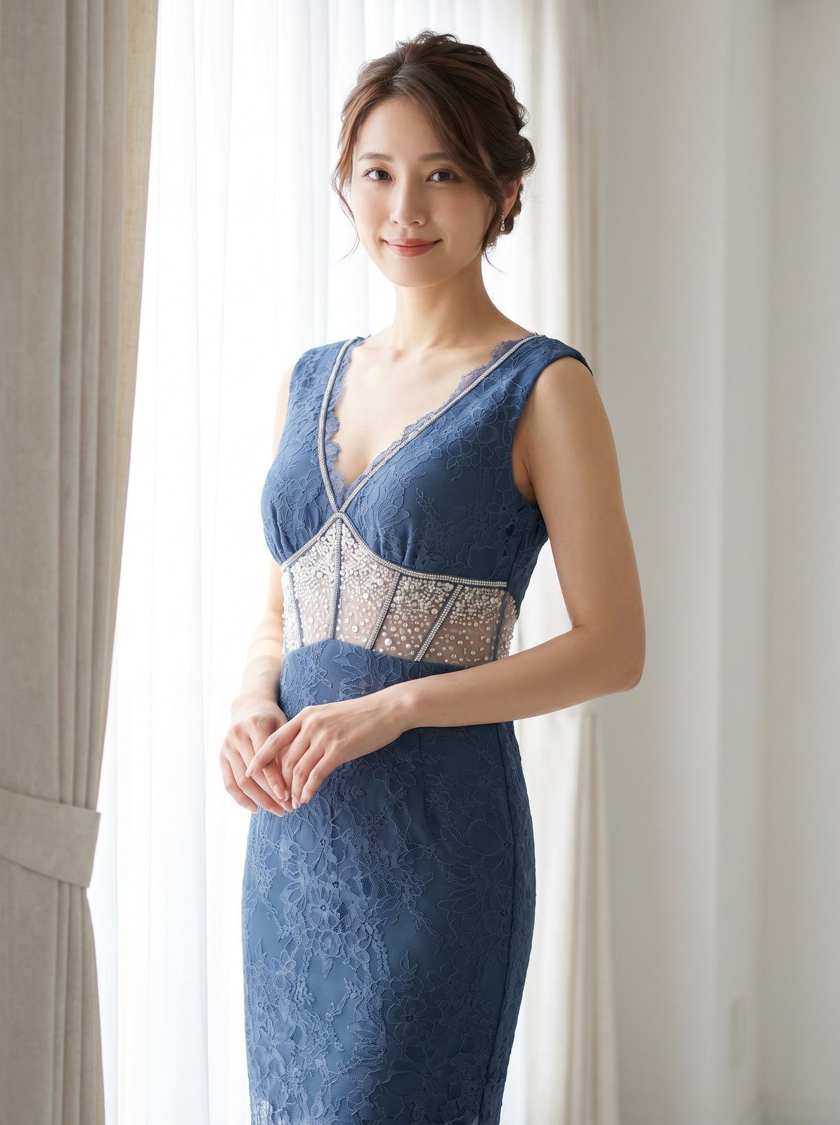 【ROBE de FLEURS Glossy/ローブ・ド・フルール グロッシー】（ネイビー・ブルー系・Sサイズ）| 名古屋のレンタルドレス24DRESS