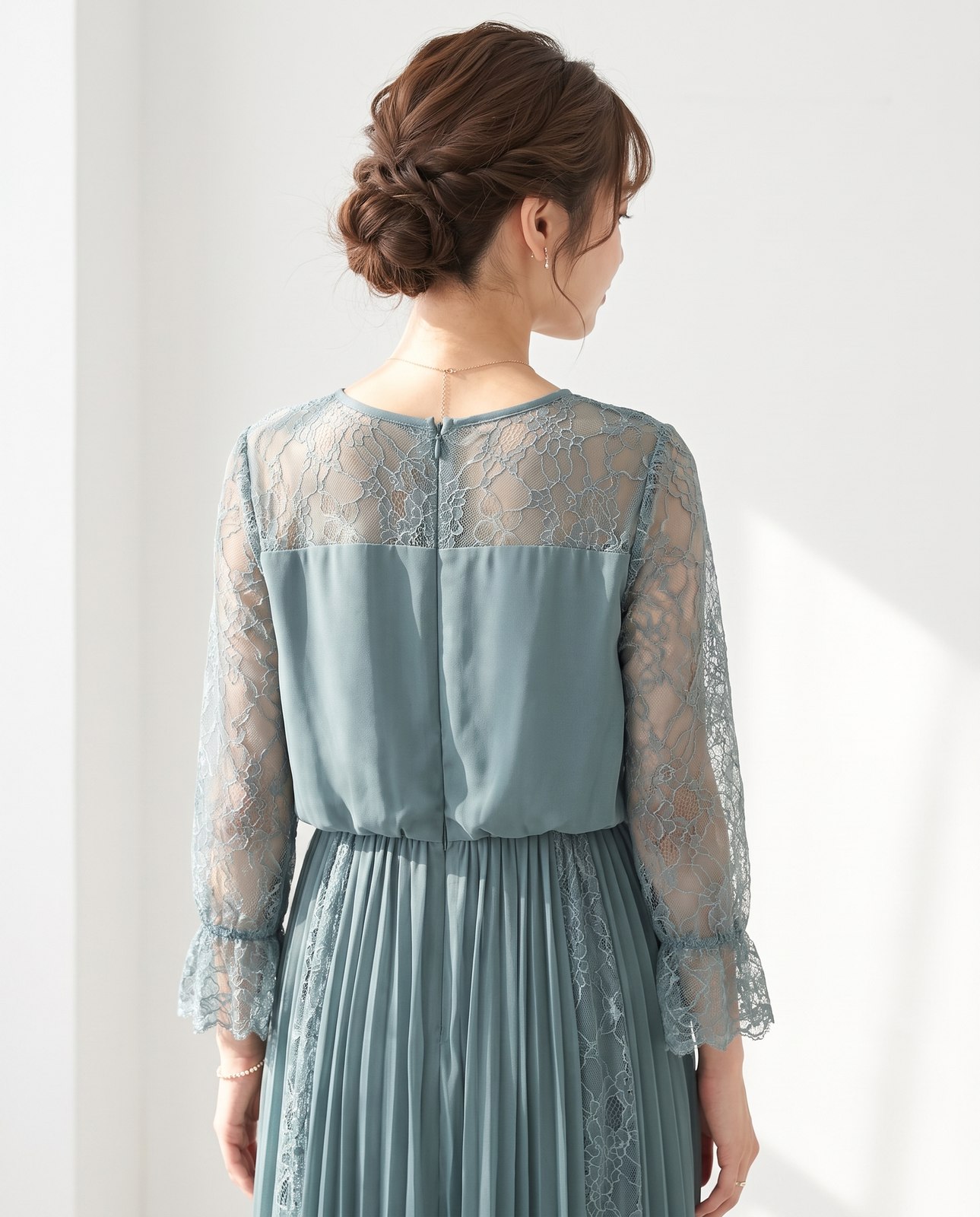 袖口フリルレース プリーツロングドレス（その他・XLサイズ）| 名古屋のレンタルドレス24DRESS 写真2