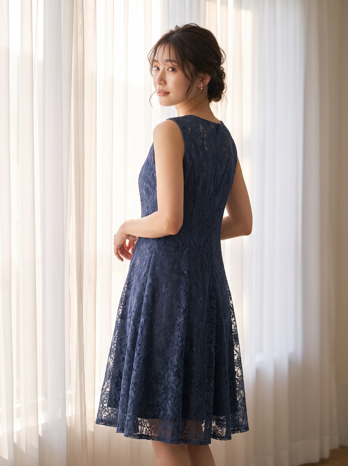 レースアップ 花柄 フレア 刺繍ドレス(ネイビー・ブルー系・Mサイズ)| 名古屋のレンタルドレス24DRESS