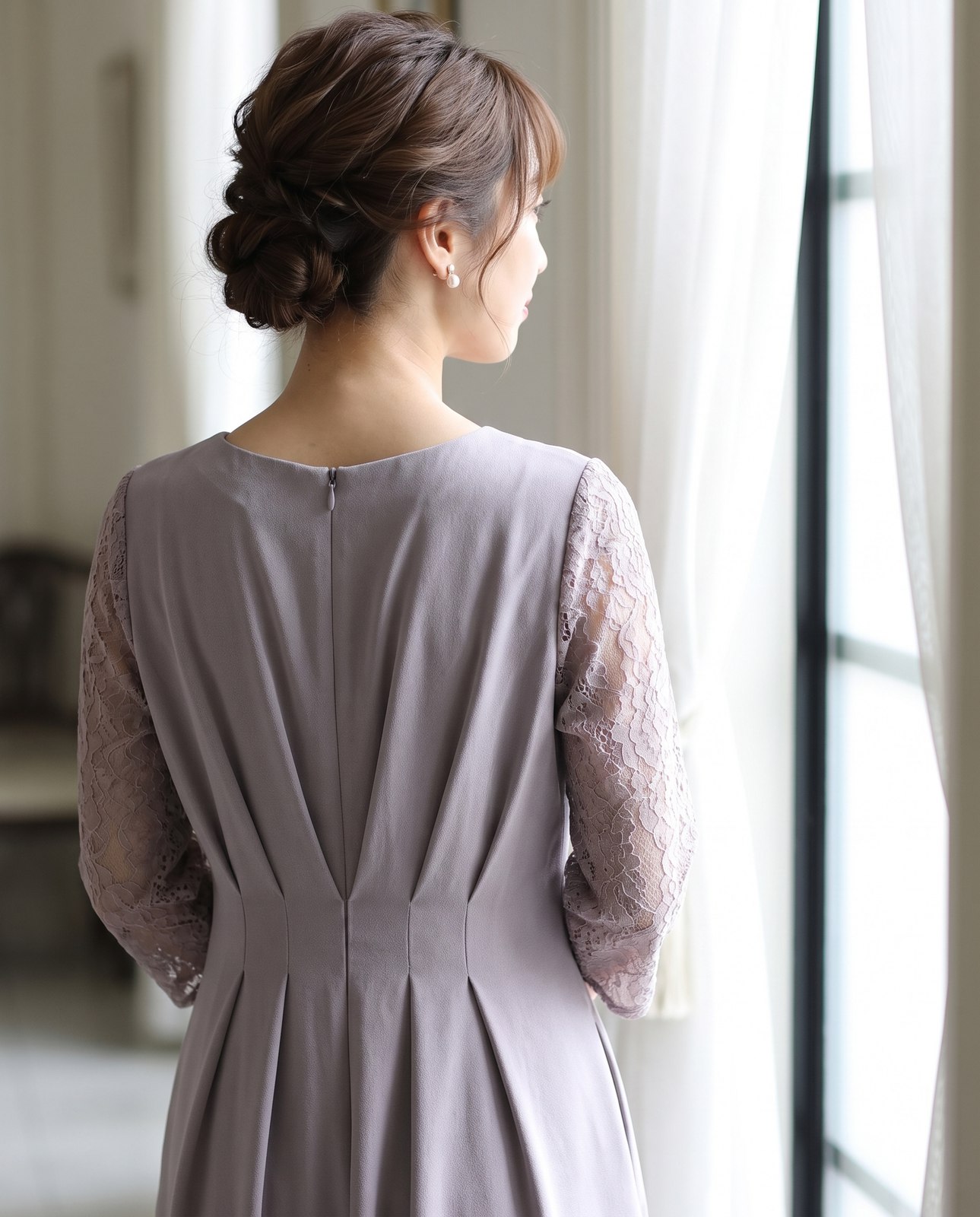 タックデザイン レーススリーブドレス（その他・Mサイズ）| 名古屋のレンタルドレス24DRESS 写真2
