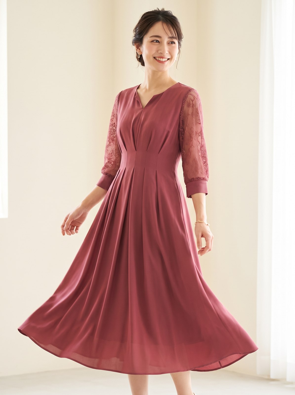 レーススリーブXラインキーネック結婚式ワンピースドレス(レッド・ピンク系・Mサイズ)| 名古屋のレンタルドレス24DRESS