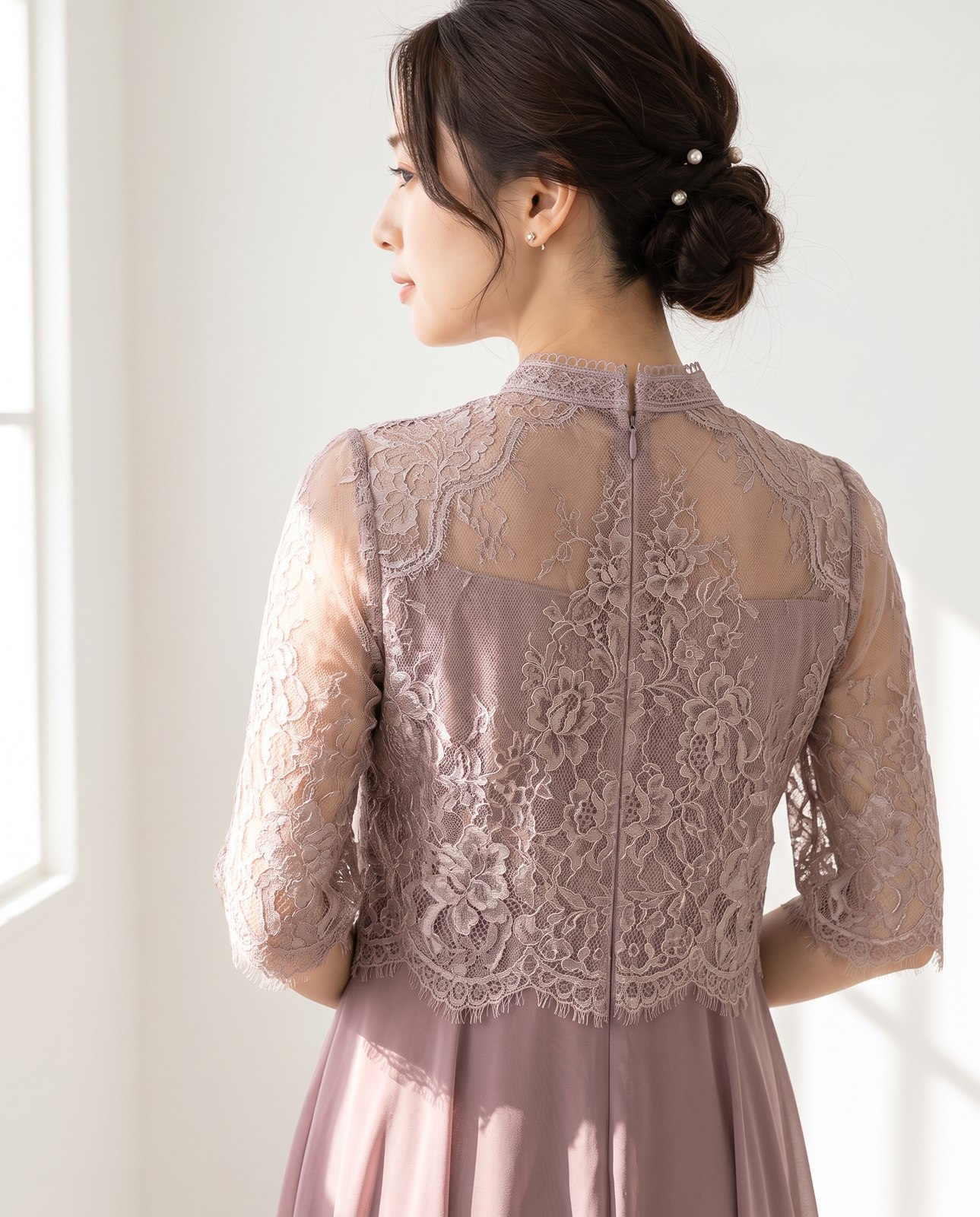 レースハイネックフレアミドルドレス（レッド・ピンク系・Mサイズ）| 名古屋のレンタルドレス24DRESS 写真2