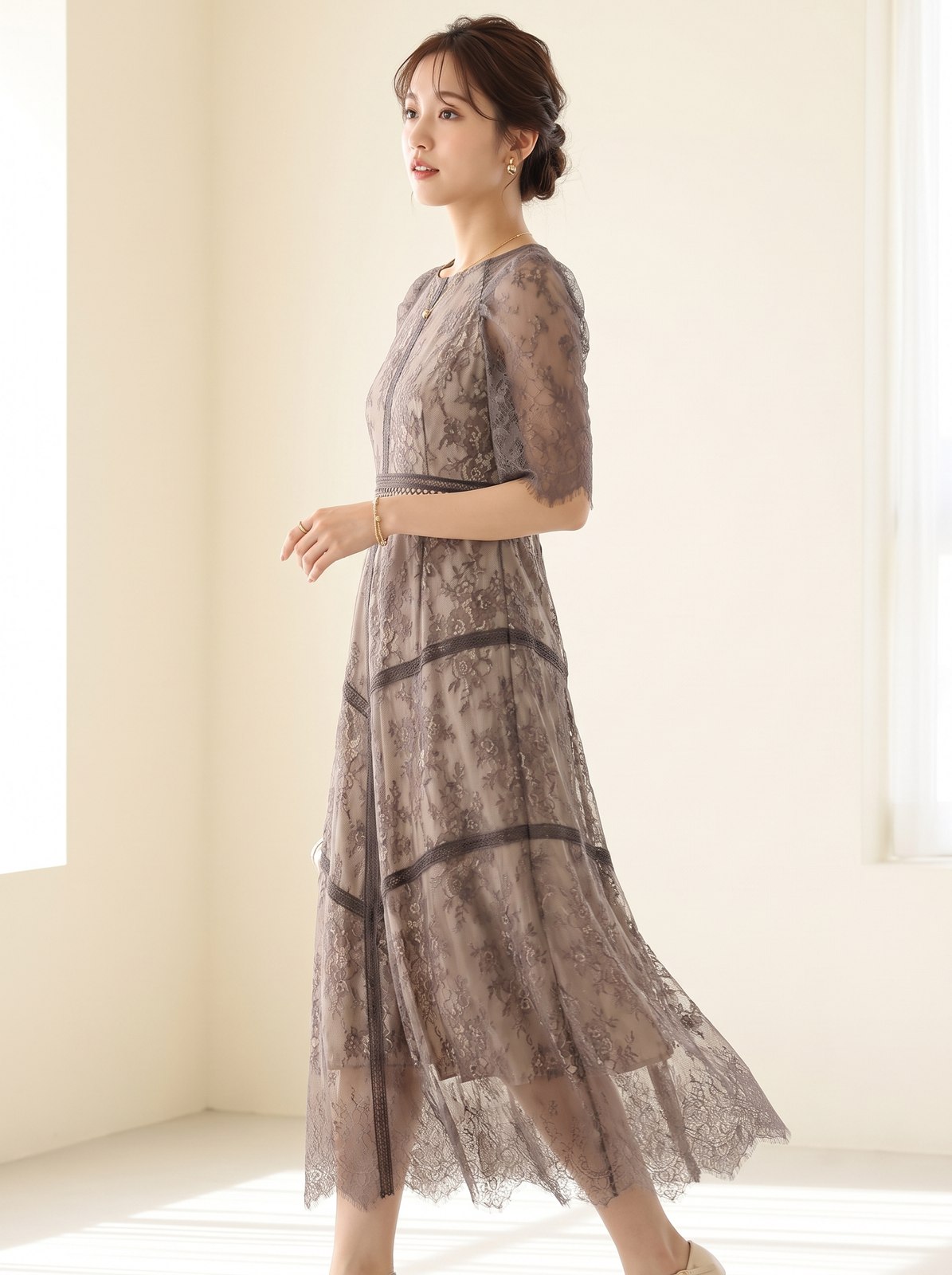 はしごレース切り替え 総レースドレス（ブラウン・ベージュ系・Mサイズ）| 名古屋のレンタルドレス24DRESS