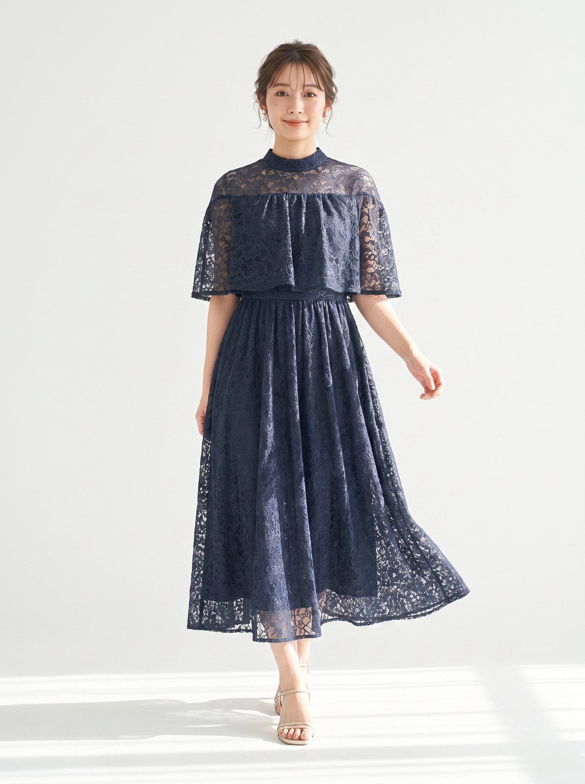 ケープティアード総レースドレス(ネイビー・ブルー系・Mサイズ)| 名古屋のレンタルドレス24DRESS