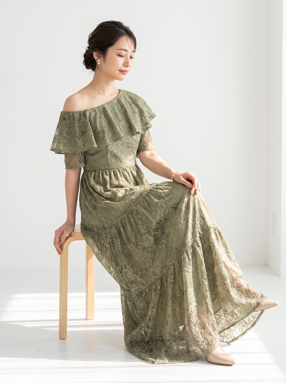 ワンショルダーフリル 総レースドレス（グリーン系・XLサイズ）| 名古屋のレンタルドレス24DRESS